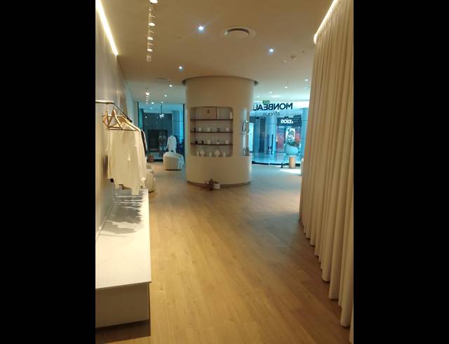 347M² BUSINESS CENTRE TO LET IN UMHLANGA RIDGESIDE